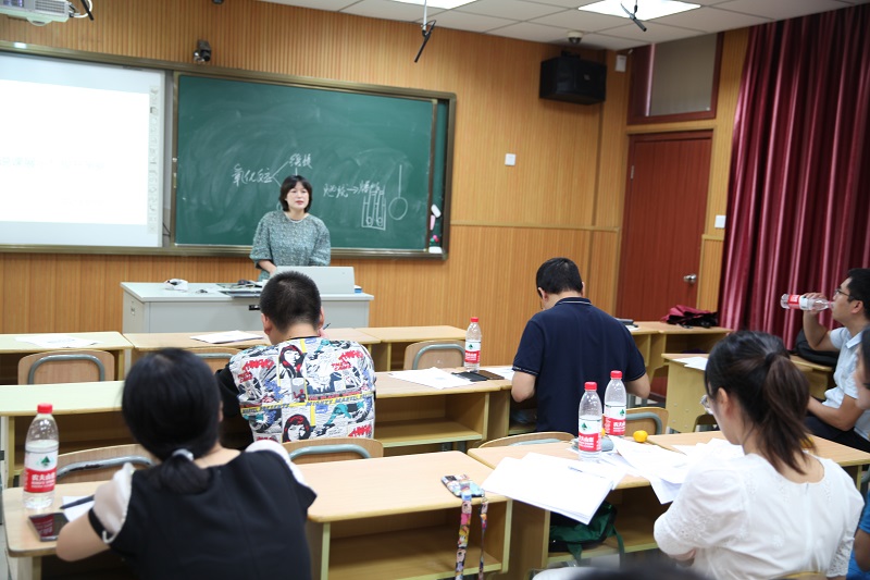 学员突破说教学专家引领赠箴言记谢杰妹名师工作室第14次活动